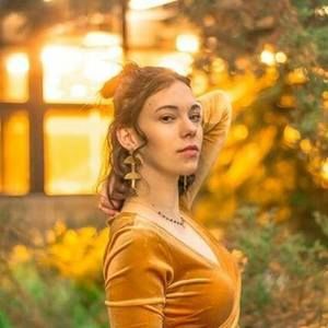 Meet your Posher, Delaney